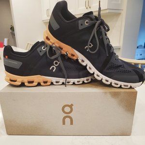 Womens New ON CloudFlpw Running Shoes size 8.5